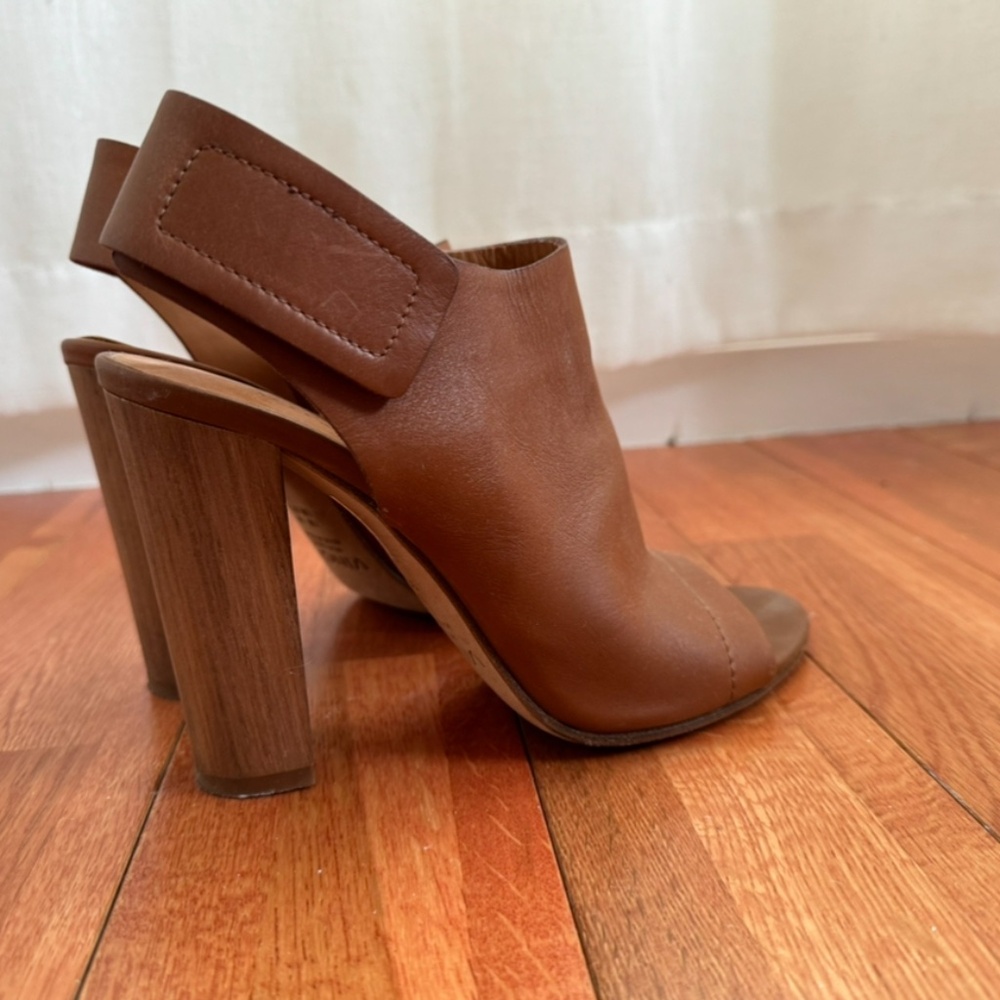 Vince Heels